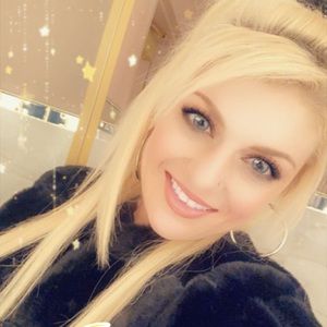 Meet your Posher, Tera